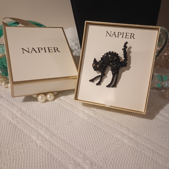 Napier Black Cat Brooch 🐈⬛ Halloween Pin - Picture 7 of 14